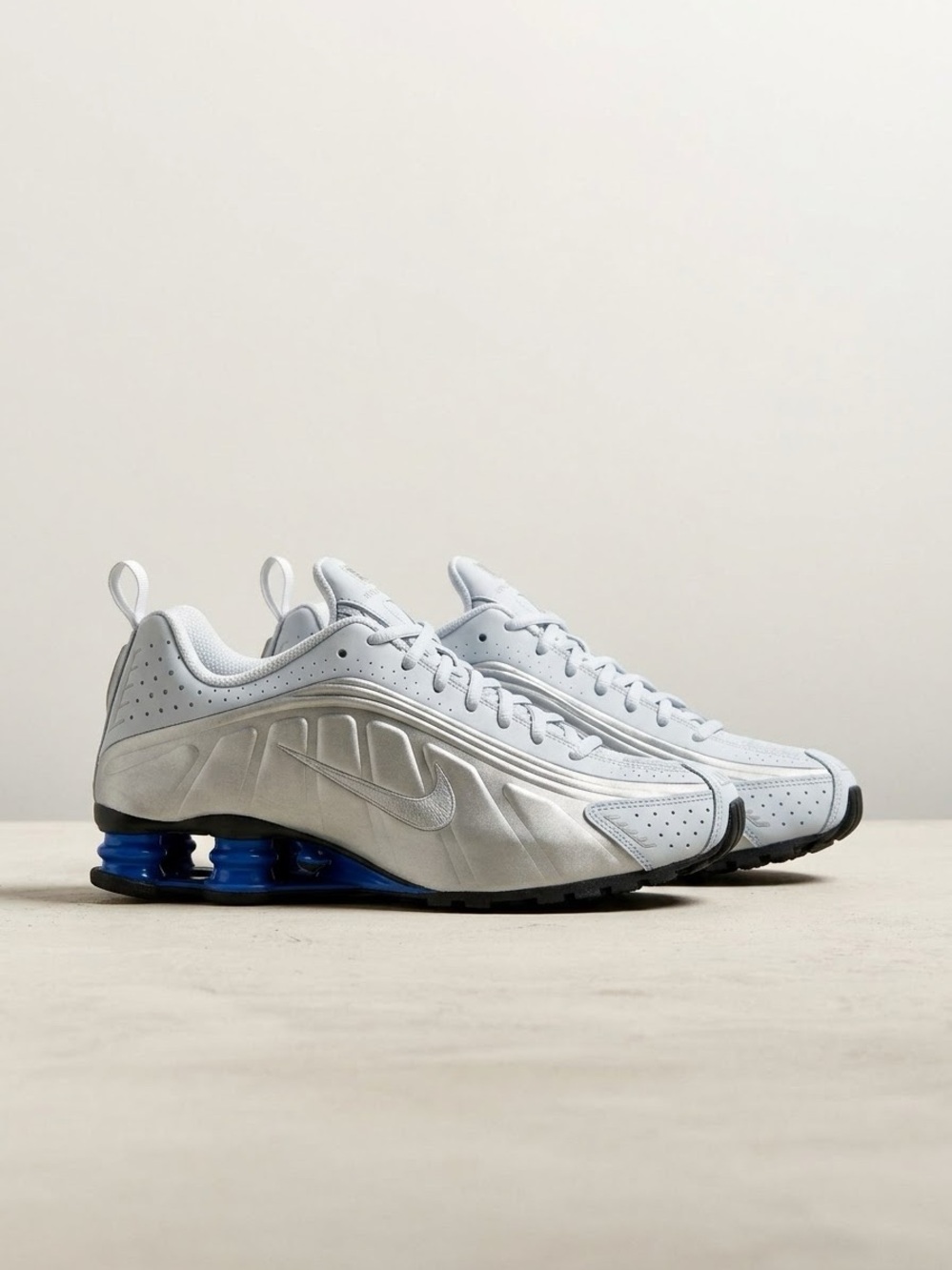 Nike Shox R4 Blue Tint Metallic Silver Y2K AR3565-402 Womens 9.5 Sneakers NWOB